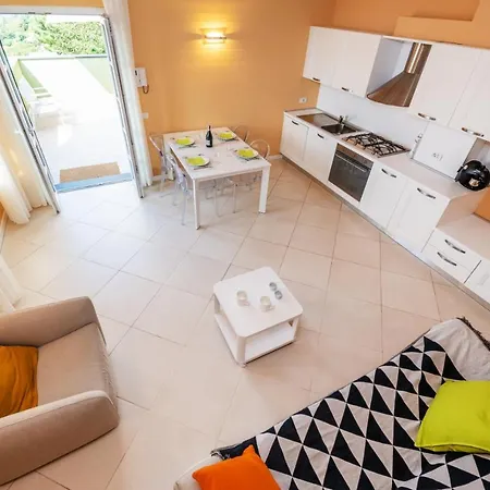 Borgo Dei Gabbiani Villetta Terra&mare Apartament